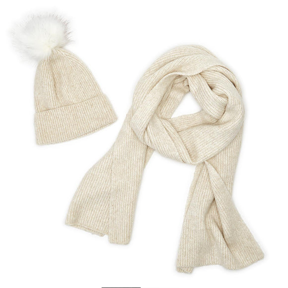 KNIT HAT AND SCARF SET
