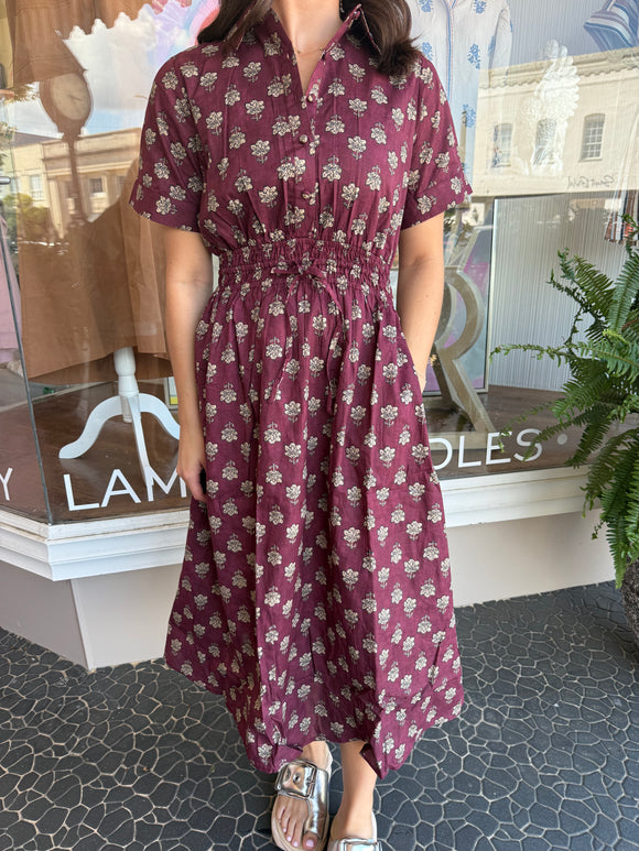 Short Sleeve Print Midi Dress