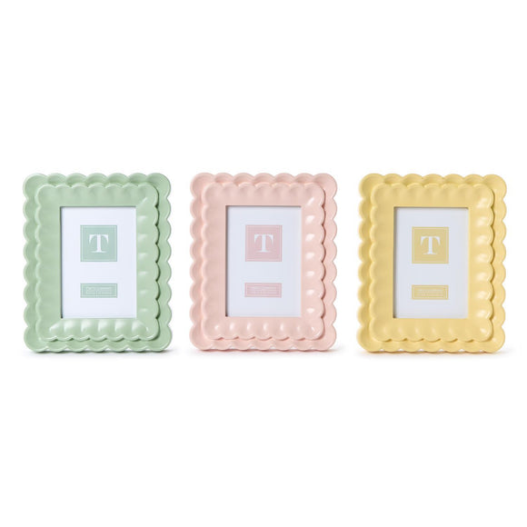 Scalloped Wood Frame