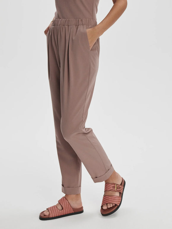 Antler Alana Slim Tapered Cuff Pant 27