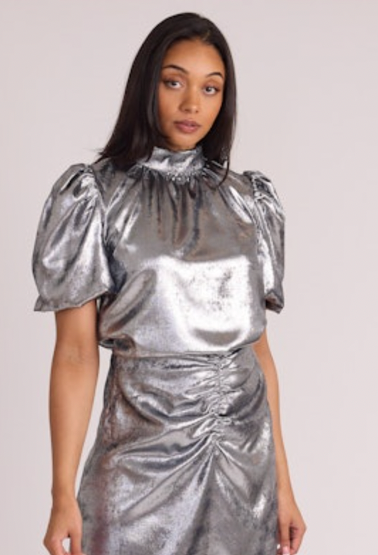 Metalic Carmen Top