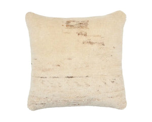 MNT05 26 INCH DOWN PILLOW