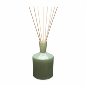 6.0oz Fresh Cut Gardenia Classic Reed Diffuser - Living Room