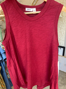 Sleeveless Crew Shell Trapeze Tee